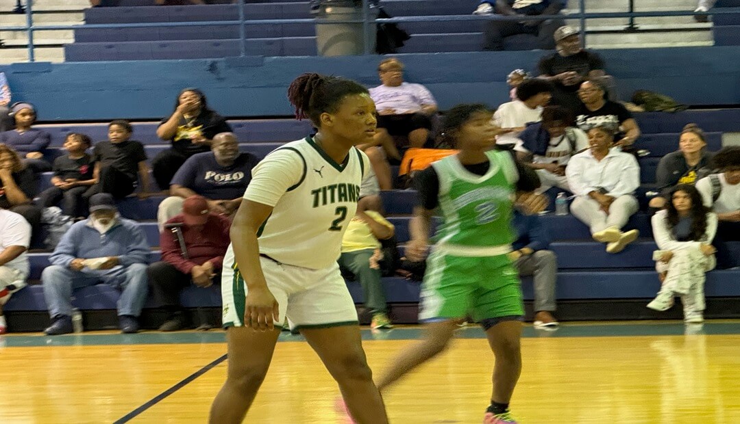Nova, Aquinas Win Opening Games At Girls Big 8 Tourney